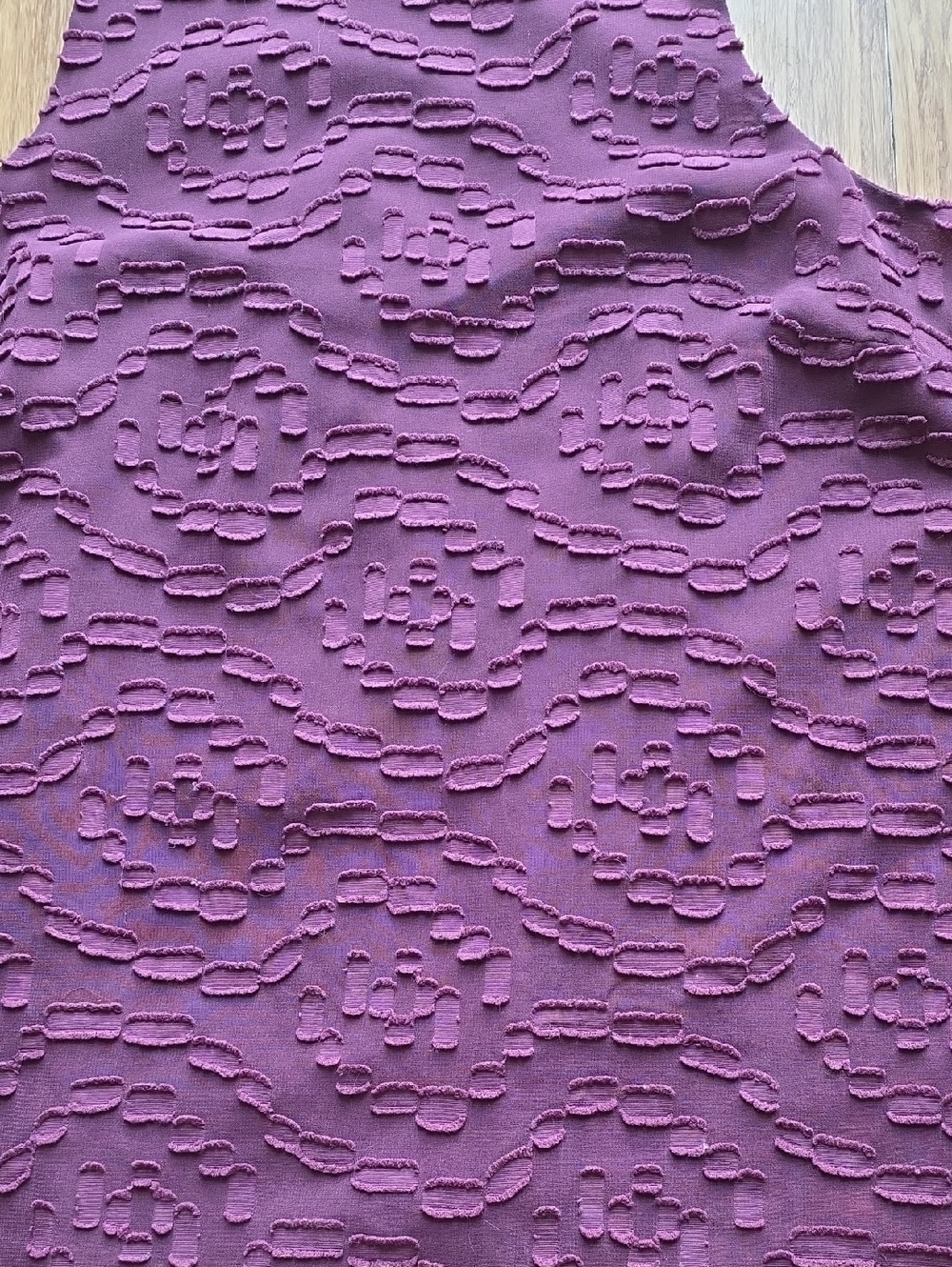 Halogen Textured Tank - Picture 2 of 3